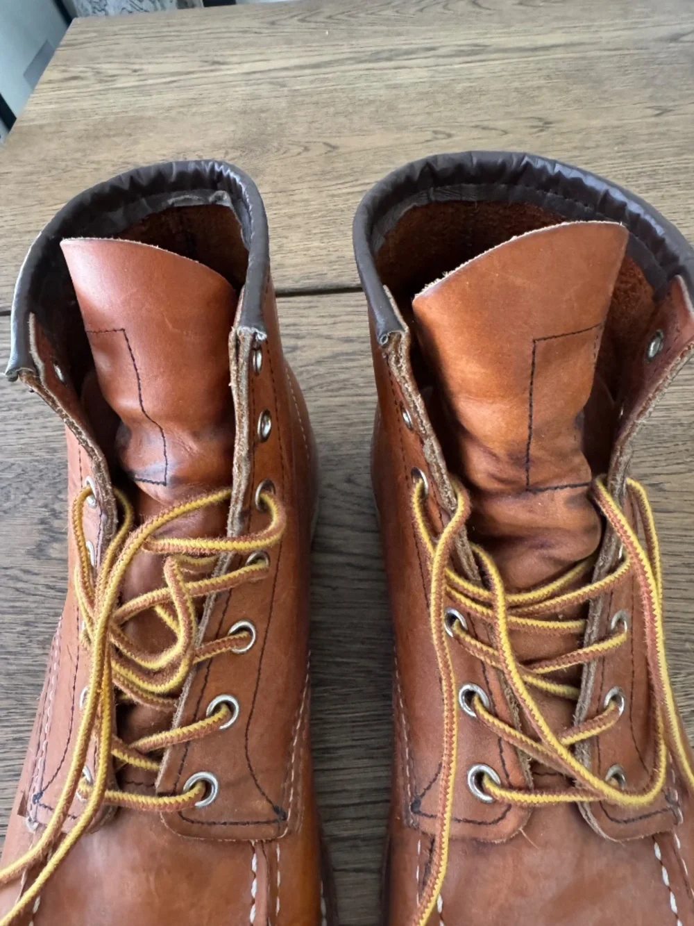 Red Wing Men's Boot in Oro Legacy Leather
